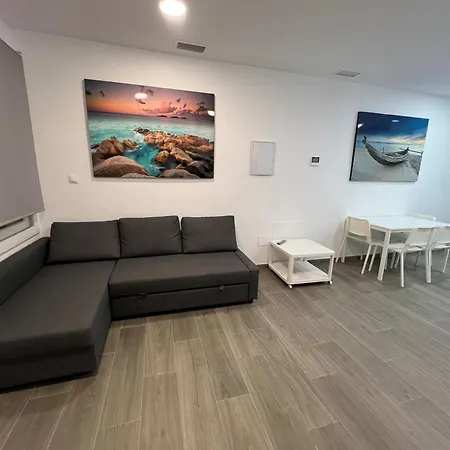 Montalvo Metropolis A Apartment Torremolinos